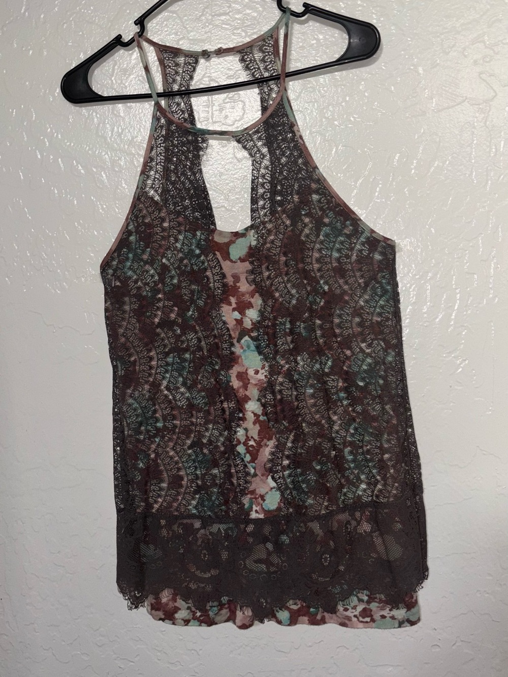 Anthropologie  Stamp 9-H15 STCL grey Lace Overlay Floral Small